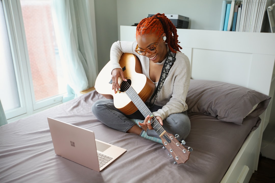 Learn to Play Guitar Online: Step-by-Step Beginner Guide
