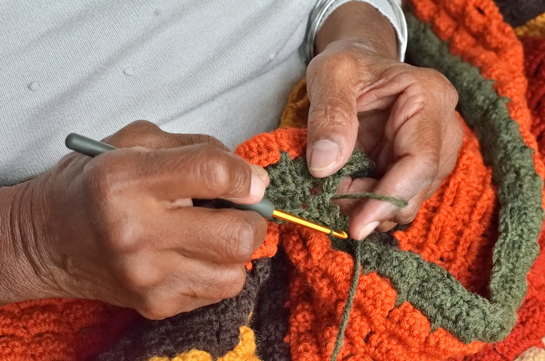 Learn to Knit: Simple Steps for Beginners